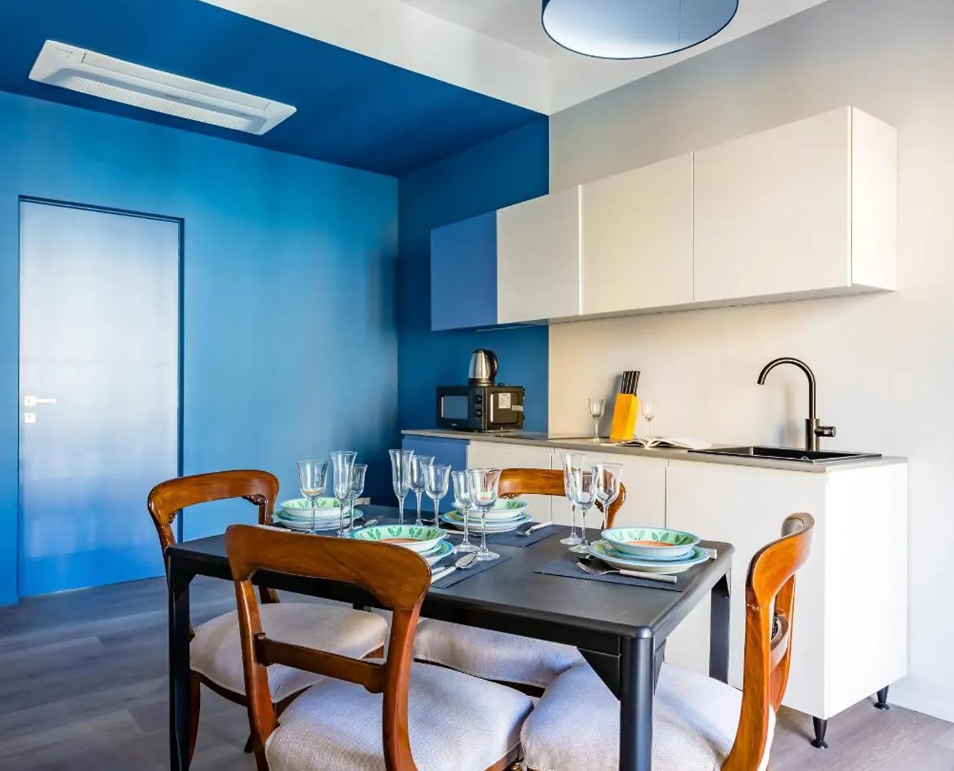 Street Stritt'60 By Wonderful Italy Apartment Naples Italy