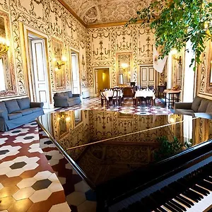 Decumani De Charme Hotell